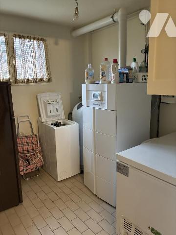 Maison d'habitation avec jardin attenant