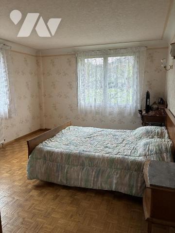 Maison d'habitation avec jardin attenant