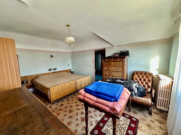 Maison à vendre à Saint-Jean-de-Braye ? Grande surface, fort potentiel, idéal rénovation