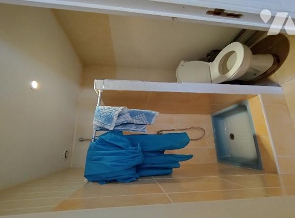 MURS & FONDS DE COMMERCE de BOULANGERIE-PÂTISSERIE dans bourg dynamique, rue passante parking proche