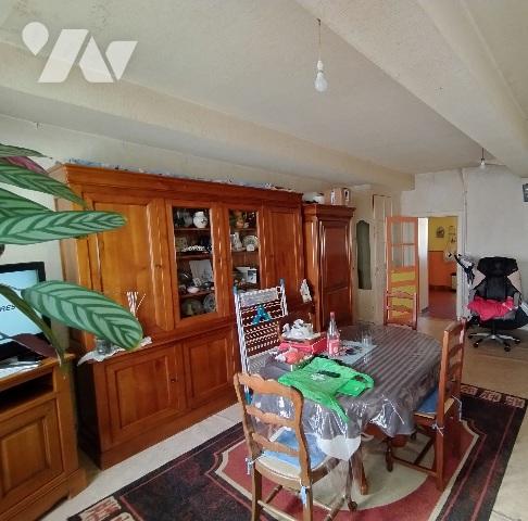 MURS & FONDS DE COMMERCE de BOULANGERIE-PÂTISSERIE dans bourg dynamique, rue passante parking proche