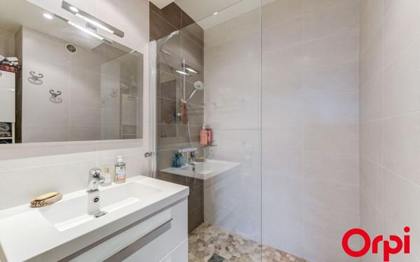 Appartement à vendre    5 pièces • 125 m2 Caluire-et-Cuire