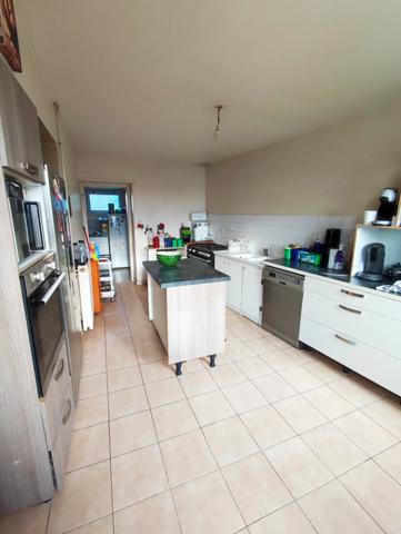 Immobilier Pas-de-Jeu (79100) – Maison de village 152m2 – 147 000 €