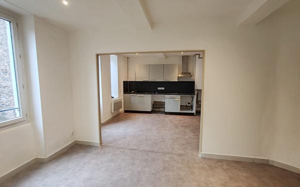 Appartement à louer    3 pièces •  Agde