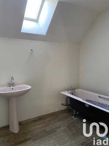 Maison à vendre 8 pièces 135 m² Romazy