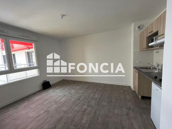 Location Studio 25.8 m² - 9 RUE DU CONDORCET Clermont-ferrand 63100