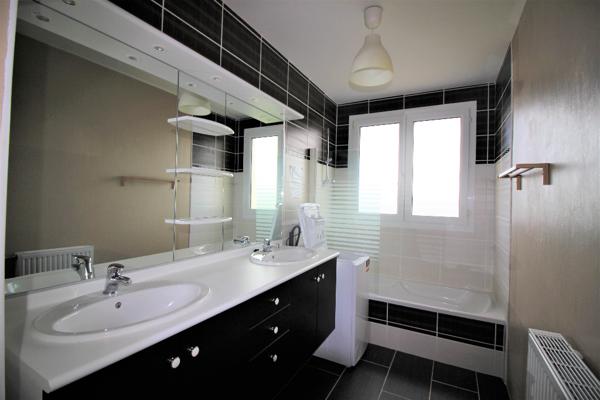 BEL APPT T3 MEUBLE REFAIT