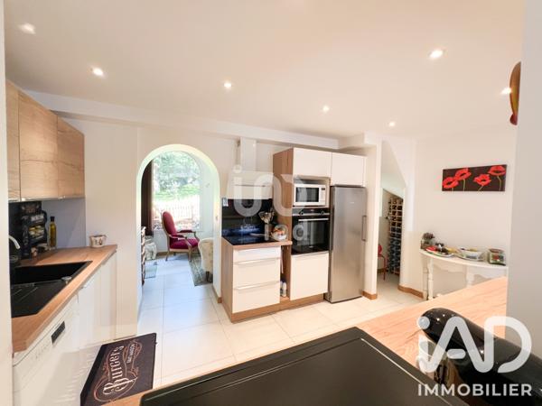 Maison à vendre 6 pièces 175 m² Saint-Raphaël