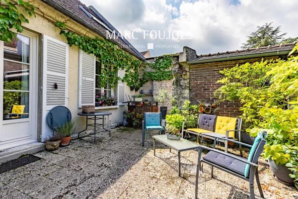 SENLIS MAISON DE VILLE TERRASSE