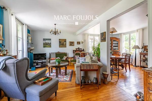 SENLIS MAISON DE VILLE TERRASSE