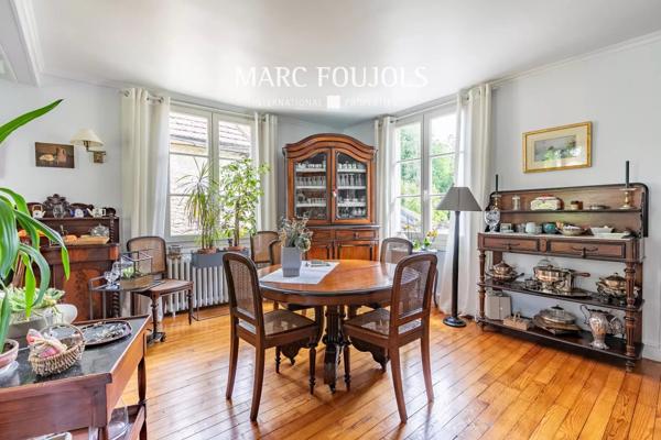 SENLIS MAISON DE VILLE TERRASSE