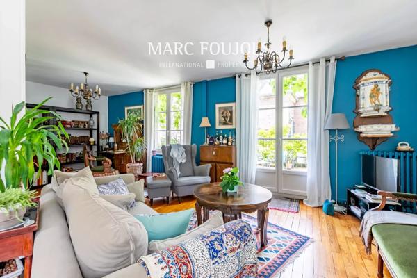 SENLIS MAISON DE VILLE TERRASSE