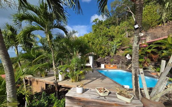 Maison à vendre    6 pièces • 86 m2 Deshaies