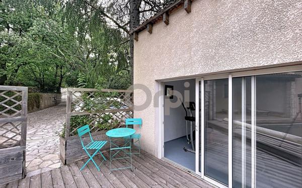 Maison à vendre    5 pièces • 122 m2 Vidauban