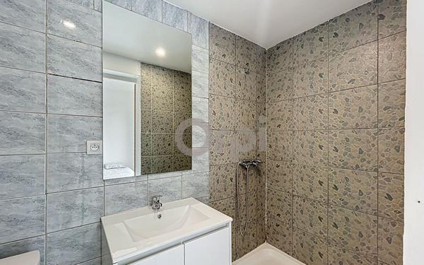 Maison à vendre    5 pièces • 122 m2 Vidauban