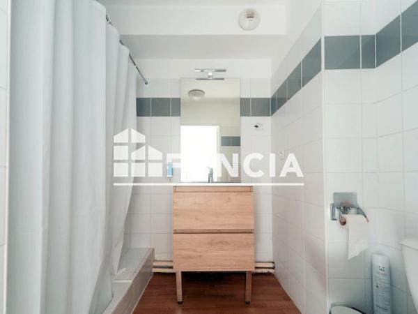 À vendre Studio 20 m² - Bourg-en-bresse 01000