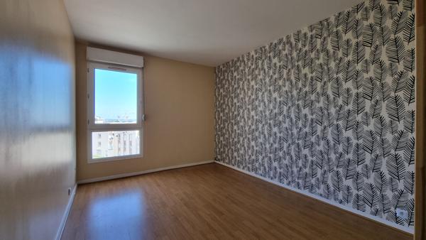 Appartement Rosny Sous Bois 4 pièce(s) 95.19 m2
