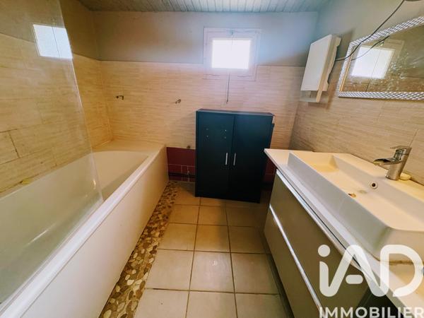 Maison à vendre 4 pièces 102 m² Le Château-d'Oléron