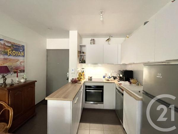 Appartement T2 à vendre  2 pièces - 42,77 m2 ROYAN - 17