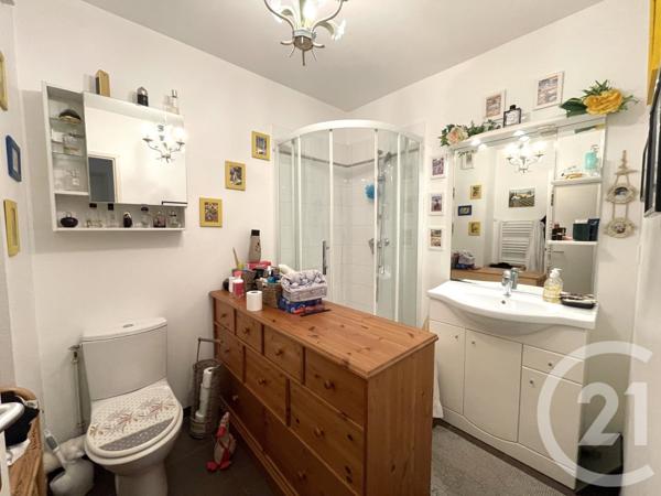 Appartement T2 à vendre  2 pièces - 42,77 m2 ROYAN - 17