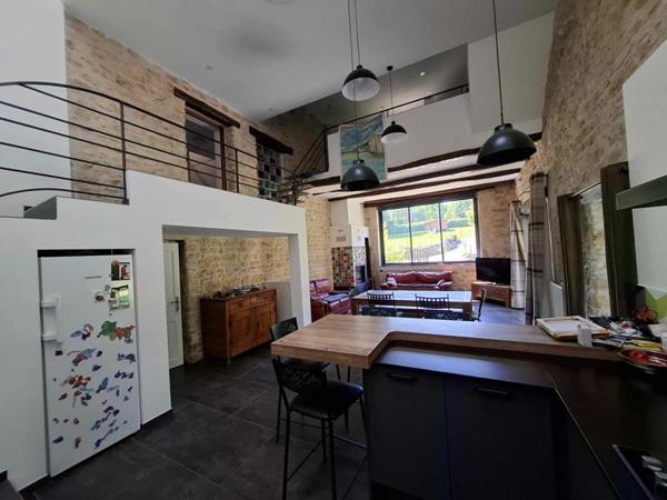 Maison 200 m2en pierres du  Revermont