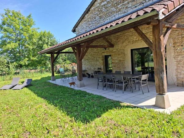 Maison 200 m2en pierres du  Revermont