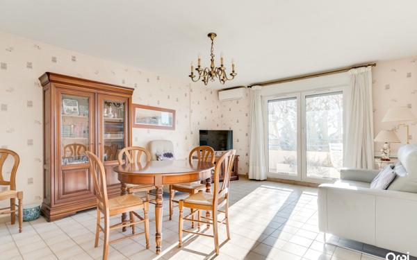 Appartement à vendre    3 pièces • 68 m2 Marseille 4