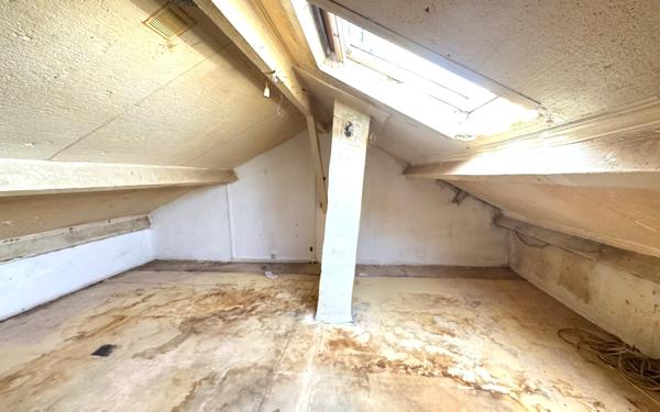 Appartement à vendre    3 pièces • 41,39 m2 La Courneuve