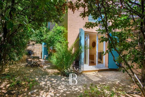 Rayol-Canadel-sur-Mer, Propriété 8 Chambres -  300 m² à vendre