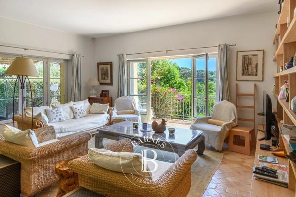 Rayol-Canadel-sur-Mer, Propriété 8 Chambres -  300 m² à vendre