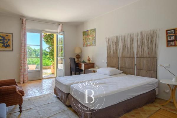 Rayol-Canadel-sur-Mer, Propriété 8 Chambres -  300 m² à vendre