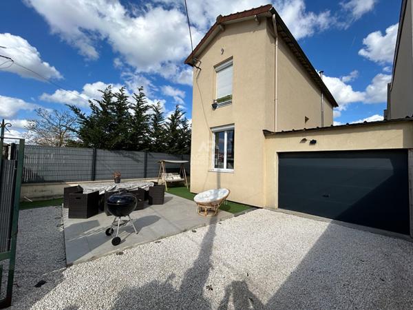 Maison Carrieres Sous Poissy 3 pièce(s) 80 m2 €294 000 ** - Référence 9095