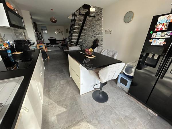 Maison Carrieres Sous Poissy 3 pièce(s) 80 m2 €294 000 ** - Référence 9095