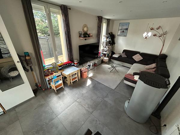 Maison Carrieres Sous Poissy 3 pièce(s) 80 m2 €294 000 ** - Référence 9095
