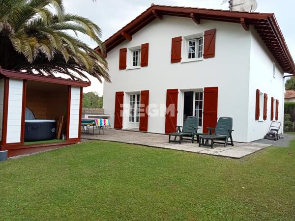 Bidart (64210) Maison Individuelle de 130m2 4 chambres grand garage, à BIDART 64210