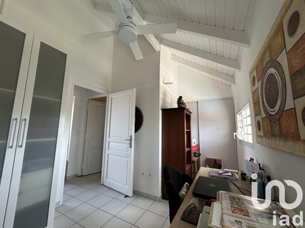 Appartement à vendre 3 pièces 49 m² Saint-François