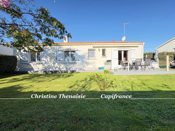 Maison à vendre Plain-Pied, adaptée PMR, 2 chambres, garage et emplacement pour camping-car SAINT HILAIRE DE RIEZ (85)