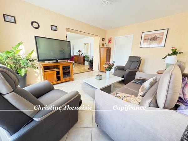 Maison à vendre Plain-Pied, adaptée PMR, 2 chambres, garage et emplacement pour camping-car SAINT HILAIRE DE RIEZ (85)