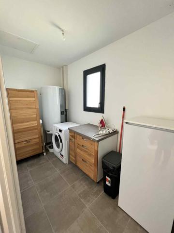 Maison  4 pièce(s)  3 chambre(s)  93 m²