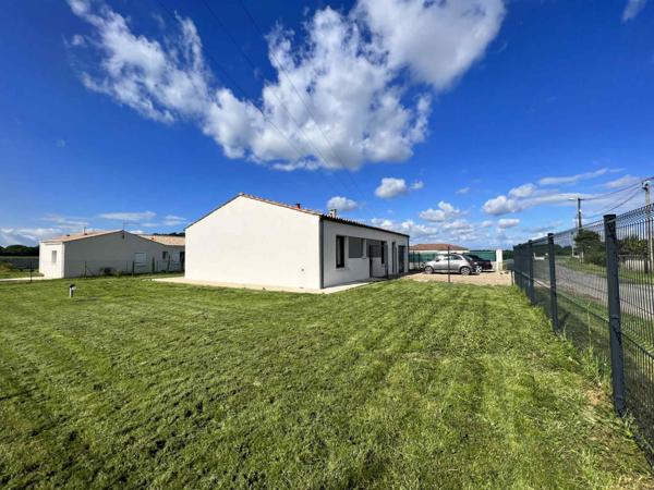 Maison  4 pièce(s)  3 chambre(s)  93 m²