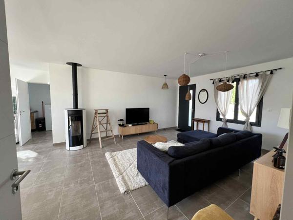 Maison  4 pièce(s)  3 chambre(s)  93 m²