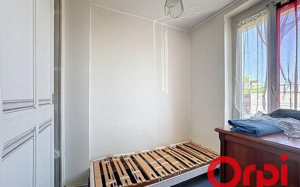 Appartement à vendre    4 pièces • 125 m2 Pierre-Bénite
