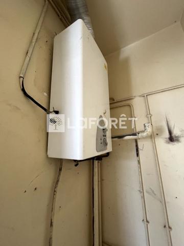 Location local commercial Flers - 84 m² - 1 338 €/mois