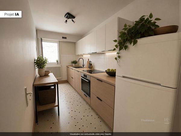Appartement T3 de 75m2 Haut-Pavés cave stationnement, Nantes 44000