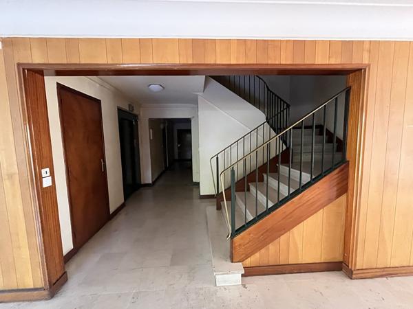 Appartement T3 de 75m2 Haut-Pavés cave stationnement, Nantes 44000