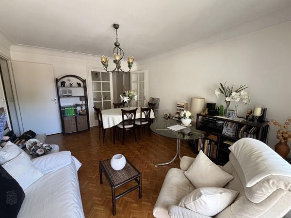 Appartement T3 de 75m2 Haut-Pavés cave stationnement, Nantes 44000