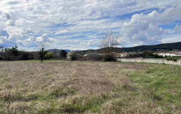 Vente Terrain 1800 m2 Saint-privat-des-vieux   