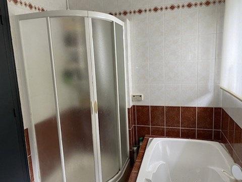 MAISON T6 AVEC GRAND TERRAIN ET GARAGE