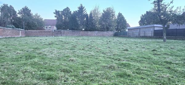 Bruay-la-Buissière (62700) Terrain constructible de 1969 m² et une façade de 26.86 mètres