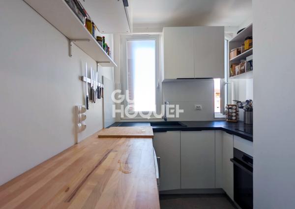 APPARTEMENT T3 MEUBLÉ - TRAVERSANT - BOULEVARD LASCROSSE - CELLIER